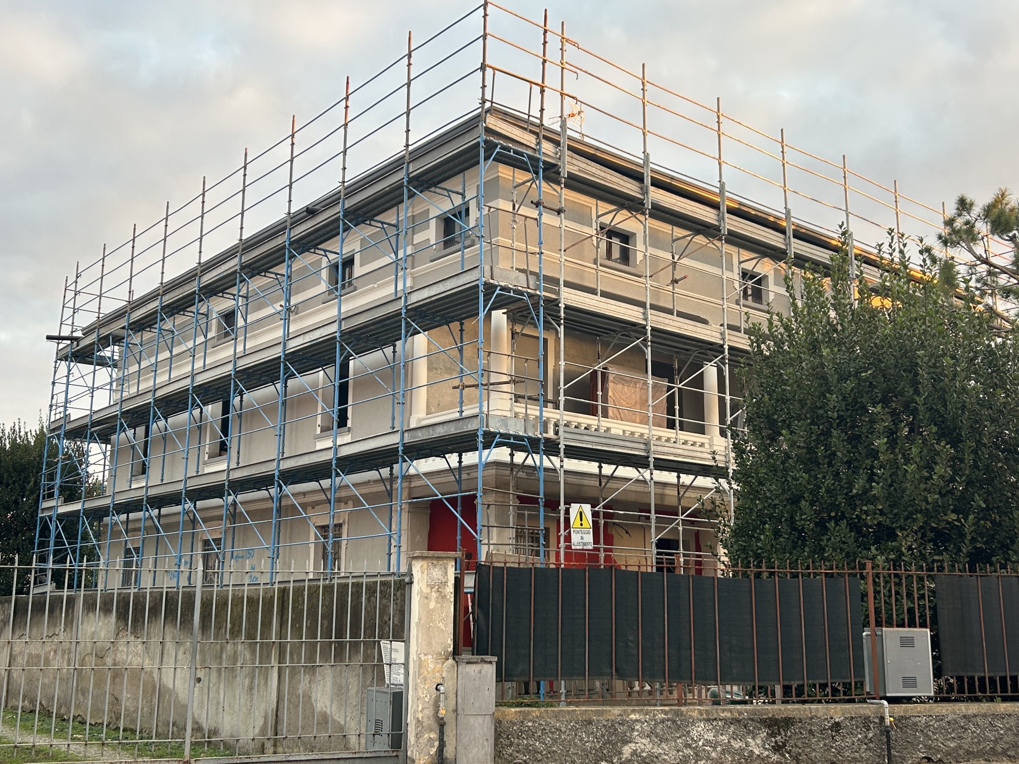 Ristrutturazione villa storica — Vailate (CR)